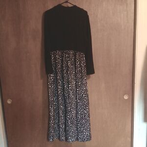 SHEIN Black and White Long Sleeve Dress